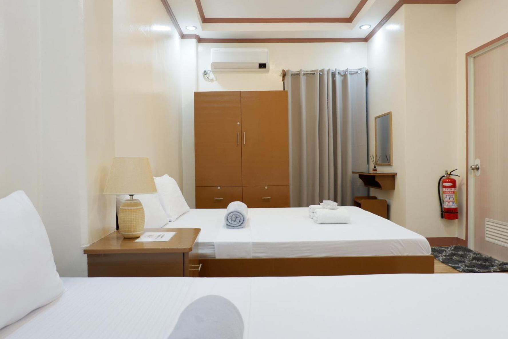 Jun'S Inn Oslob Εξωτερικό φωτογραφία